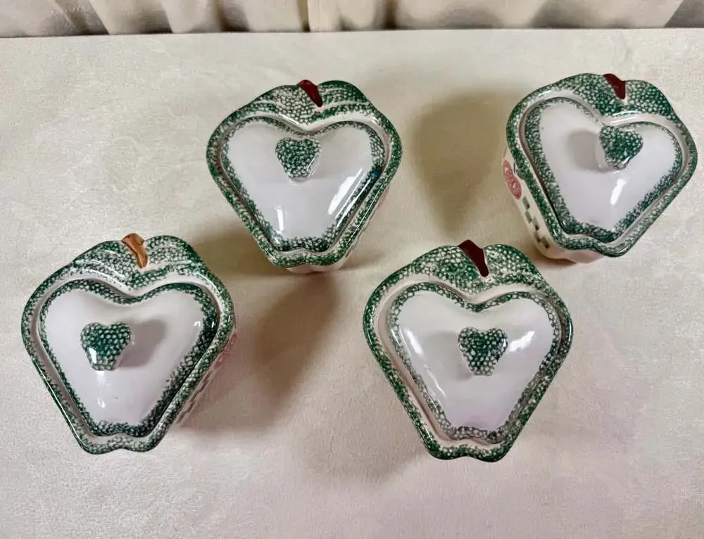Vintage 1996 Teamson Apple Themed Heart-Shaped Ceramic Covered Bowls, Set of 4